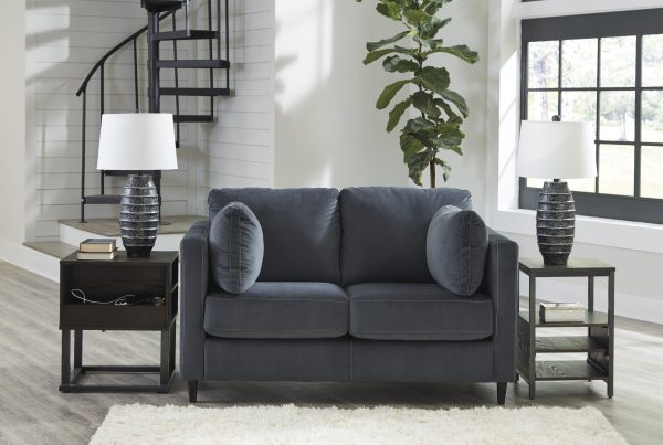 KENNEWICK LOVESEAT