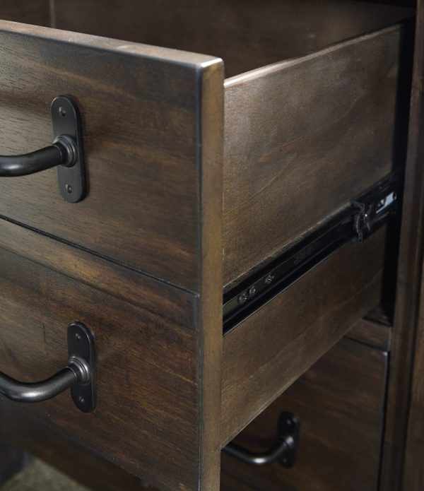 STARMORE TWO DRW NIGHTSTAND USB - Image 5