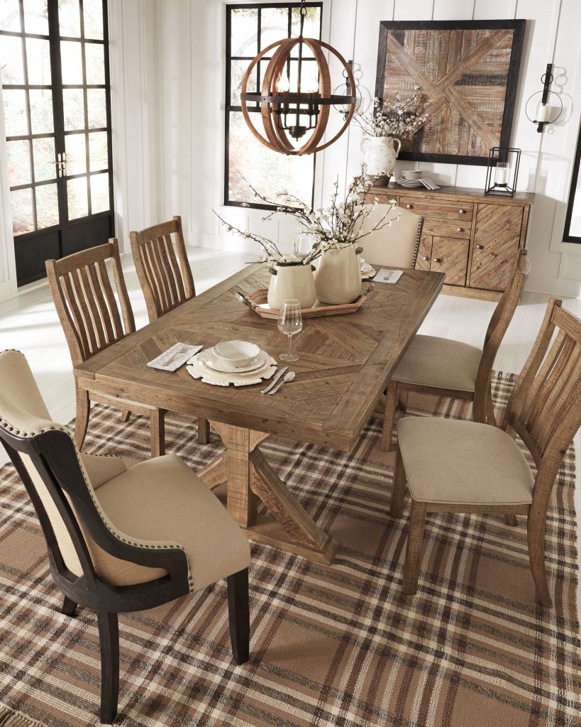 Ashley Furniture Grindleburg Rectangular Dining Table