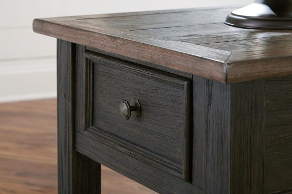 TYLER CREEK RECT END TABLE - Image 6