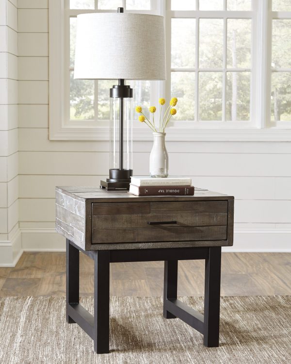 MONDORO SQ END TABLE
