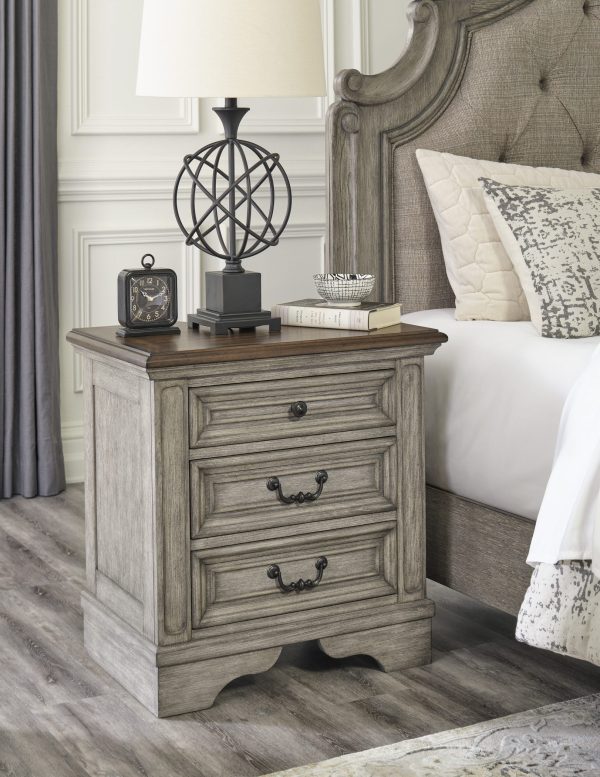 LODENBAY THREE DRW NIGHT STAND