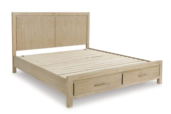 Yalinton King Panel Bed - Image 4