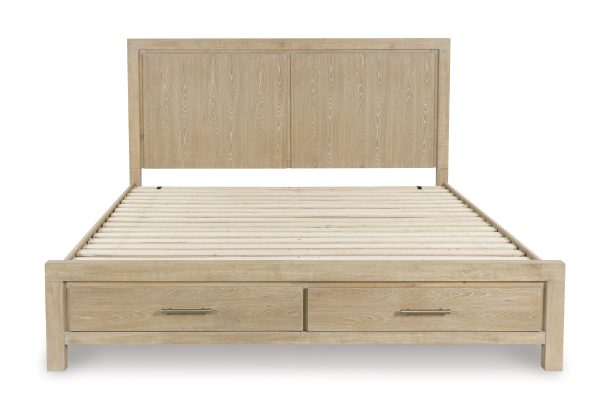Yalinton King Panel Bed - Image 2