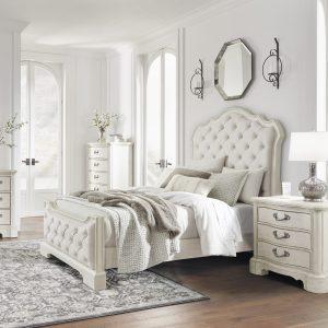 Arlendyne Queen Upholstered Panel Bed