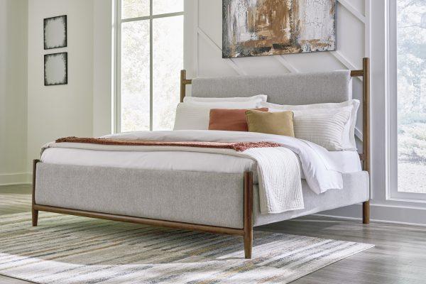 Lyncott Queen Upholstered Bed - Image 12