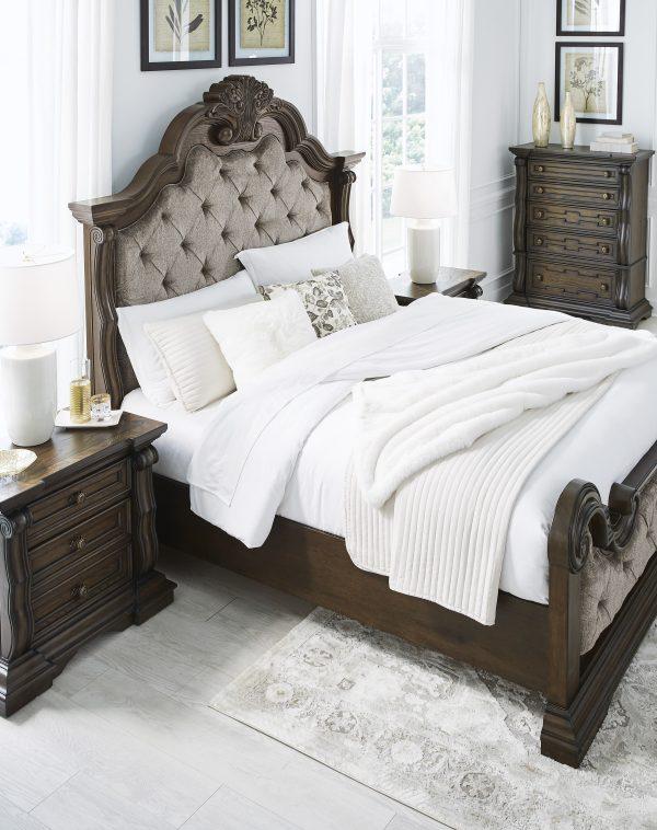 Maylee Queen Upholstered Panel Bed - Image 9