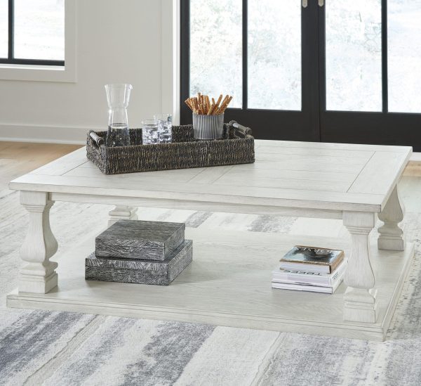 ARLENDYNE RECT COCKTAIL TABLE Antique