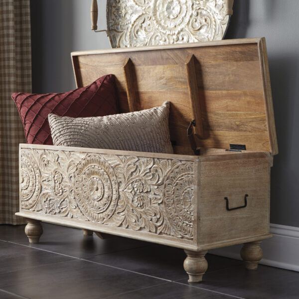 FOSSIL RIDGE STORAGE BENCH Beige