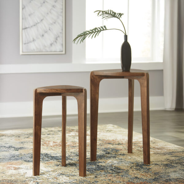 BRYNLEIGH ACCENT TABLE SET /2