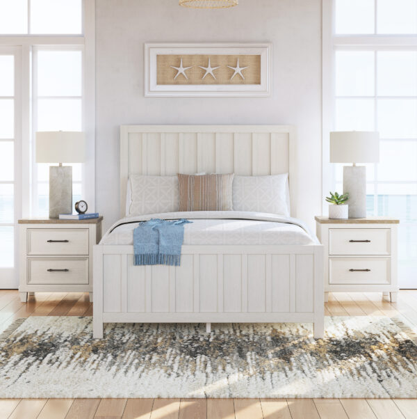 Shaybrock Queen Panel Bed