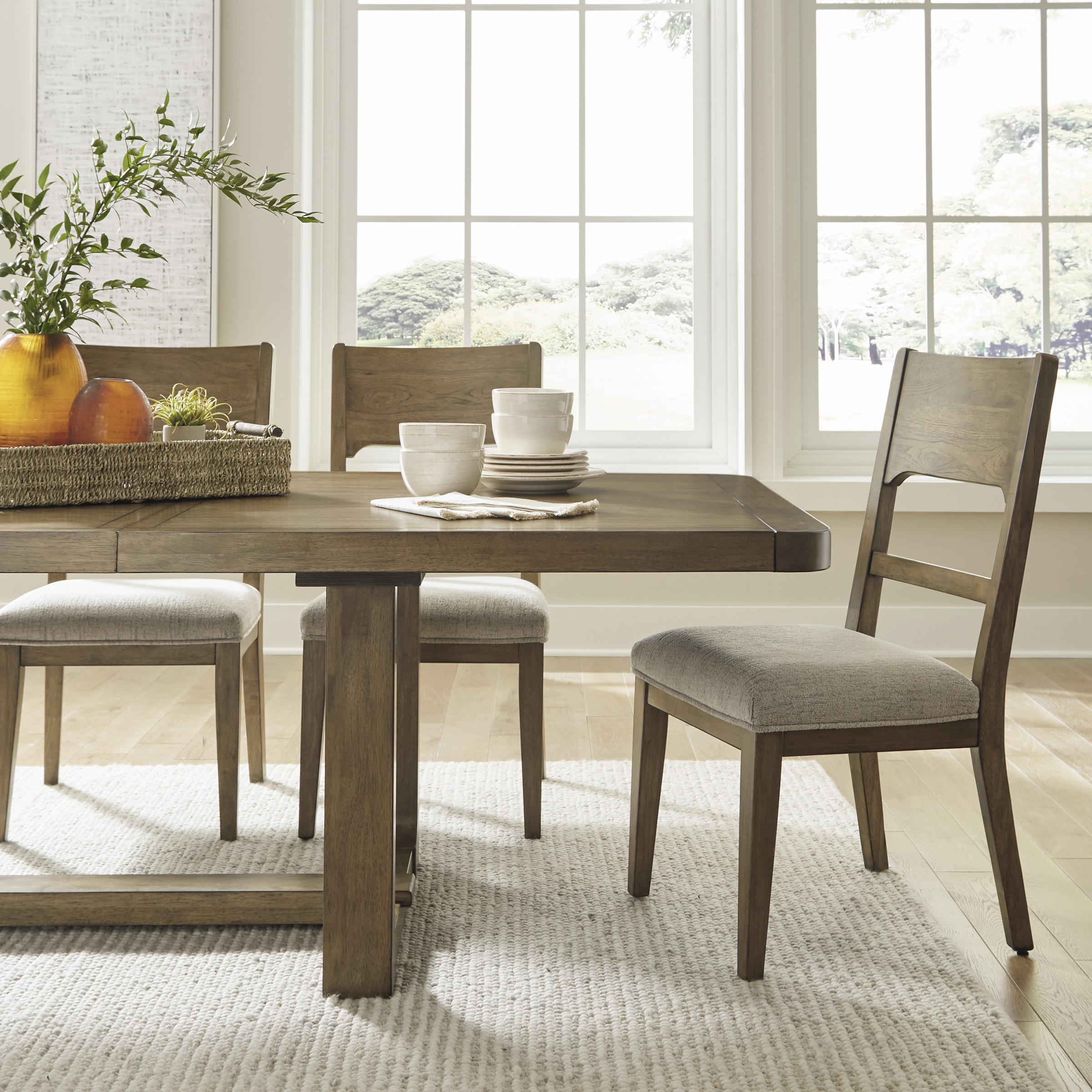 Cabalynn 5-Piece Extendable Dining Set - Image 7