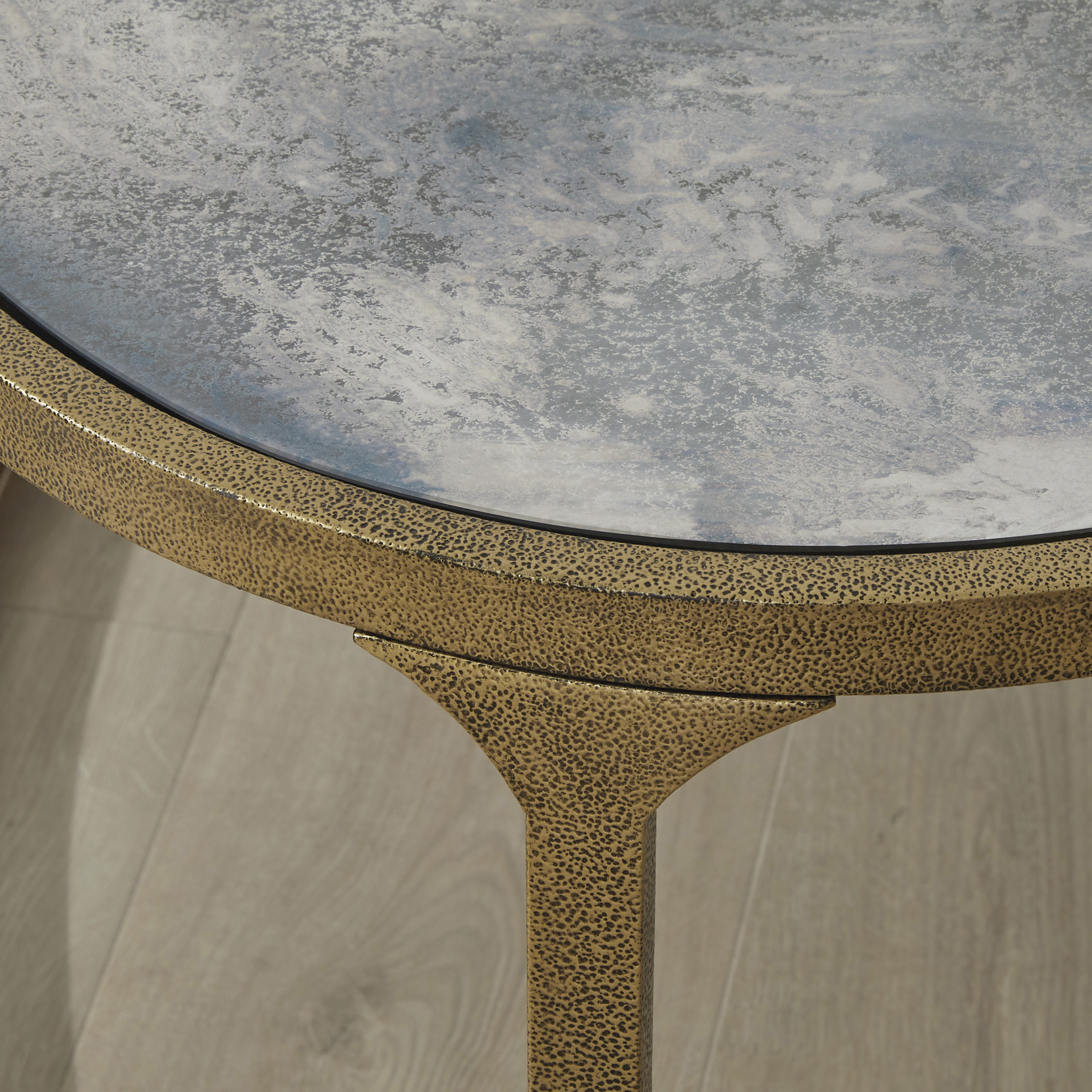 KORAJANE RND END TABLE - Image 2